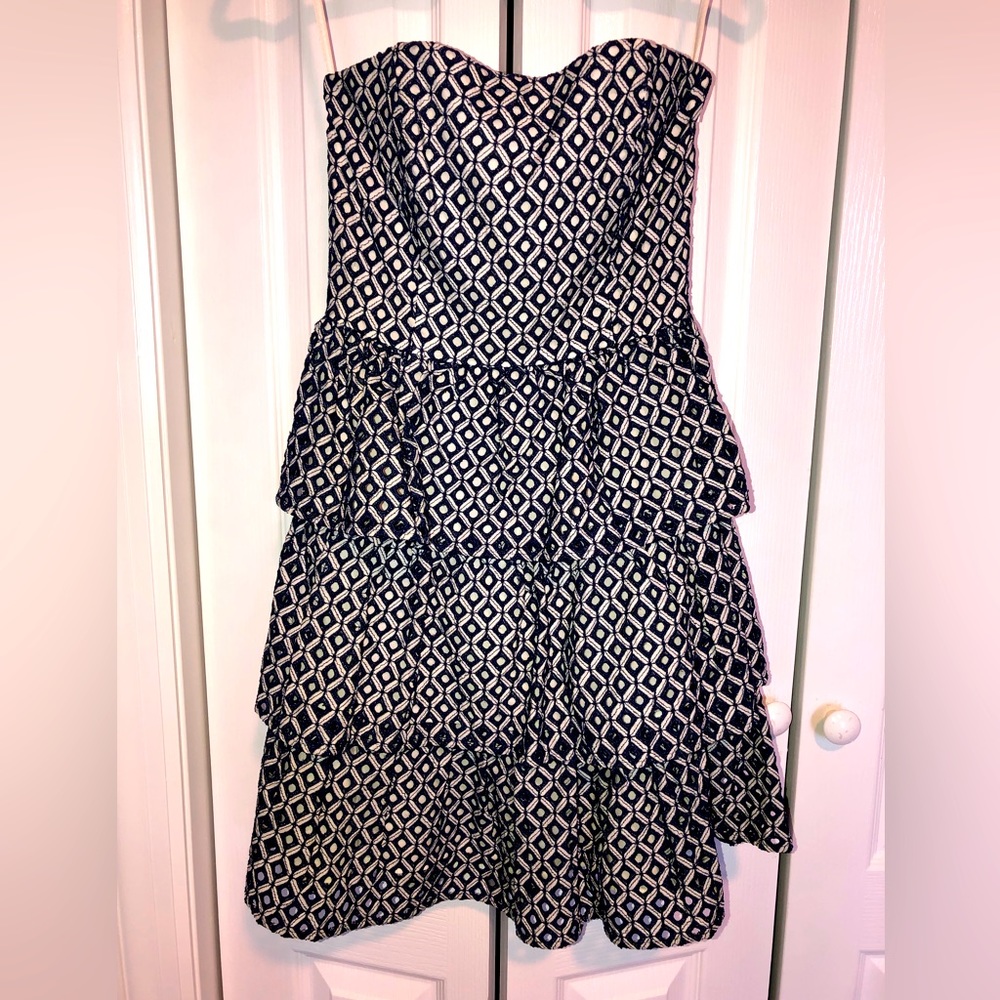 White House Black Market Strapless Dress Size 0
